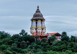 Shrungagiri Shanmukha Temple